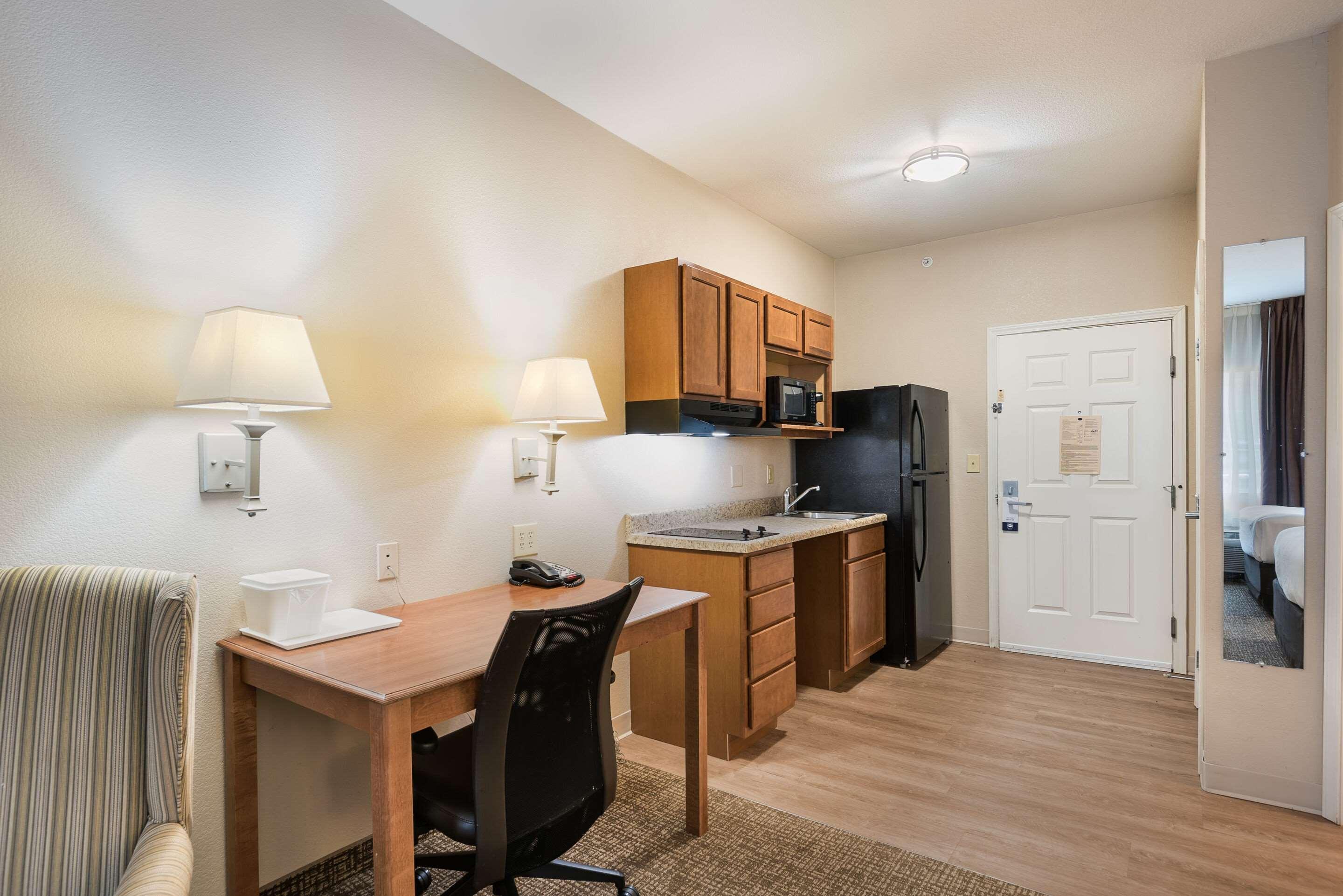 Suburban Extended Stay Hotel Waterloo - Cedar Falls - Cedar Valley Εξωτερικό φωτογραφία